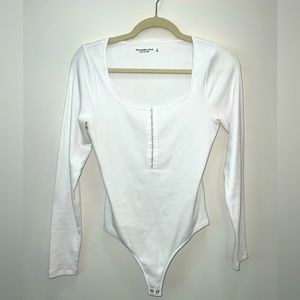 Abercrombie hook closure bodysuit